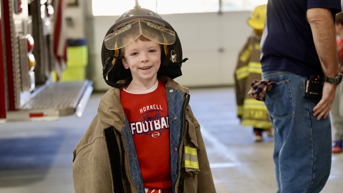 Staff Welcomes Back Students